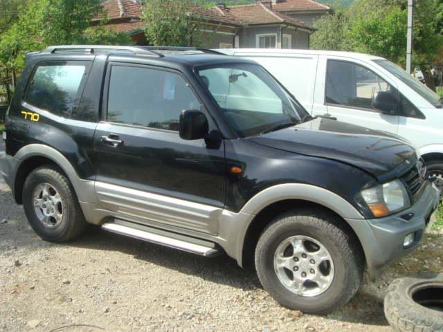 Mitsubishi Pajero 3.5 V6, снимка 3 - Автомобили и джипове - 46834428