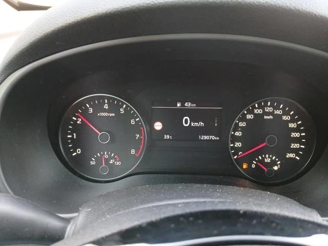 Kia Sportage 1.6 GDI Dream Team Edition - изображение 10
