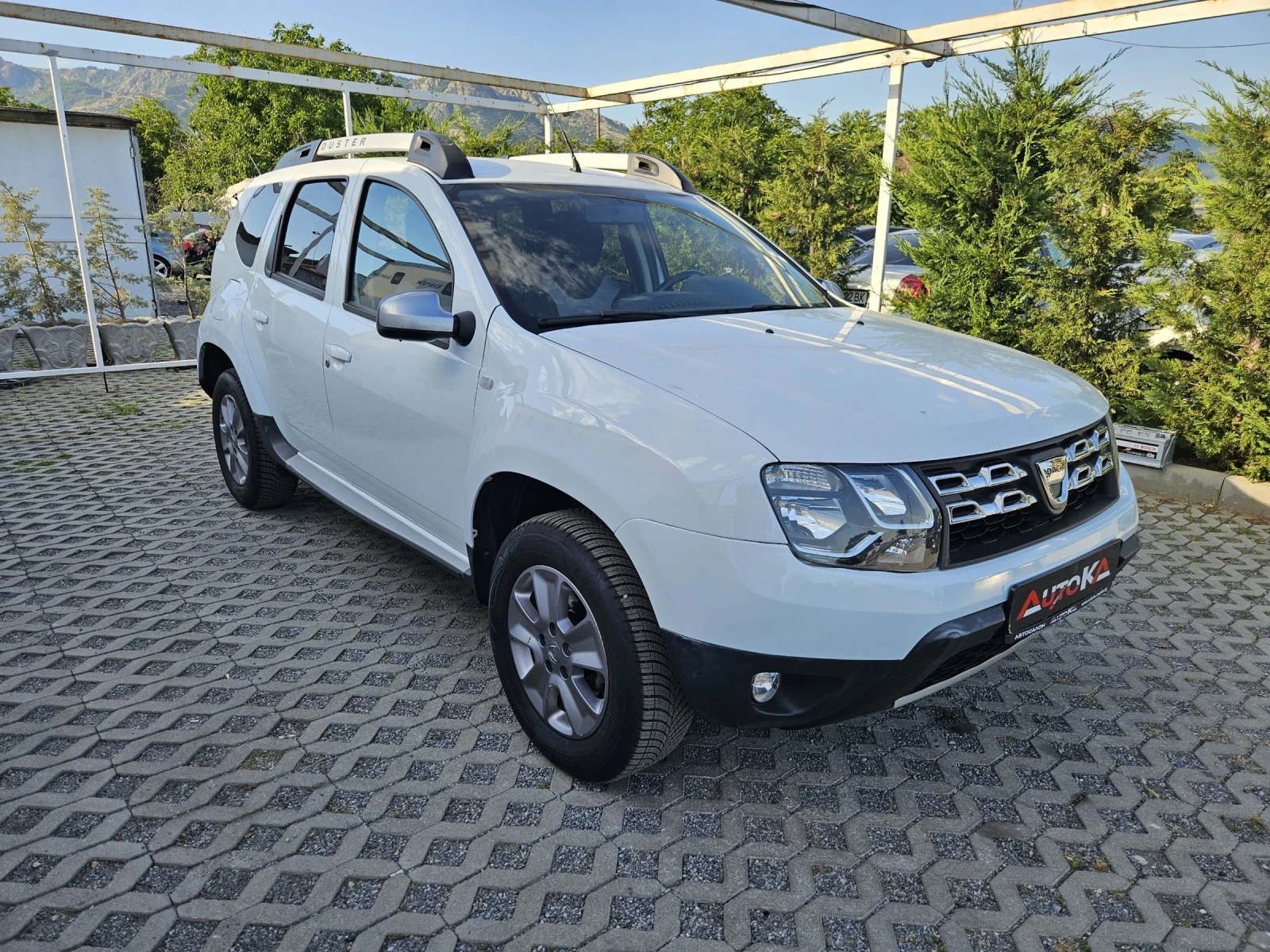 Dacia Duster 1.5DCI-110кс= 6СКОРОСТИ= НАВИ= КАМЕРА= АВТОПИЛОТ - изображение 2