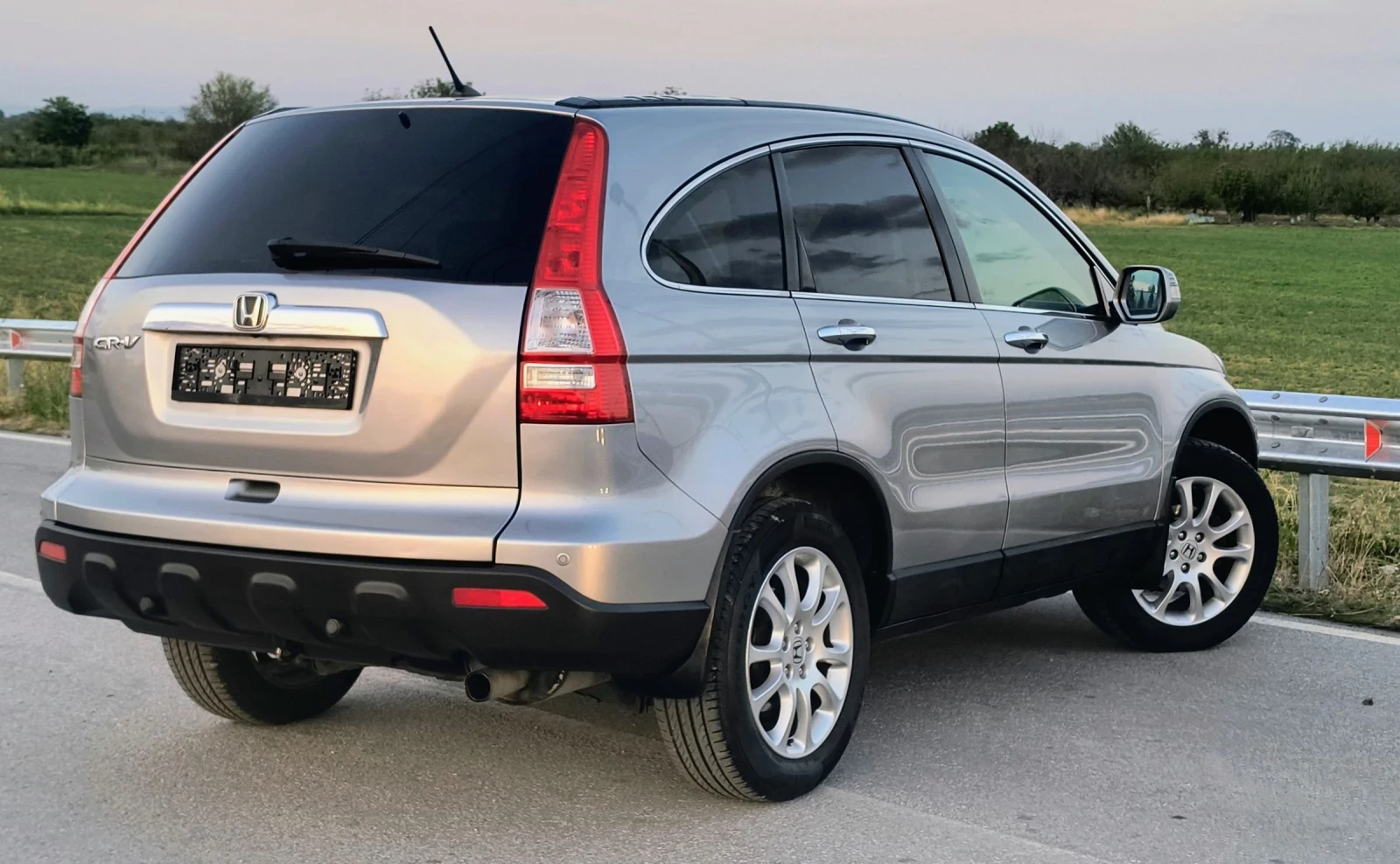 Honda Cr-v 2.0 VTEC Executive - изображение 6