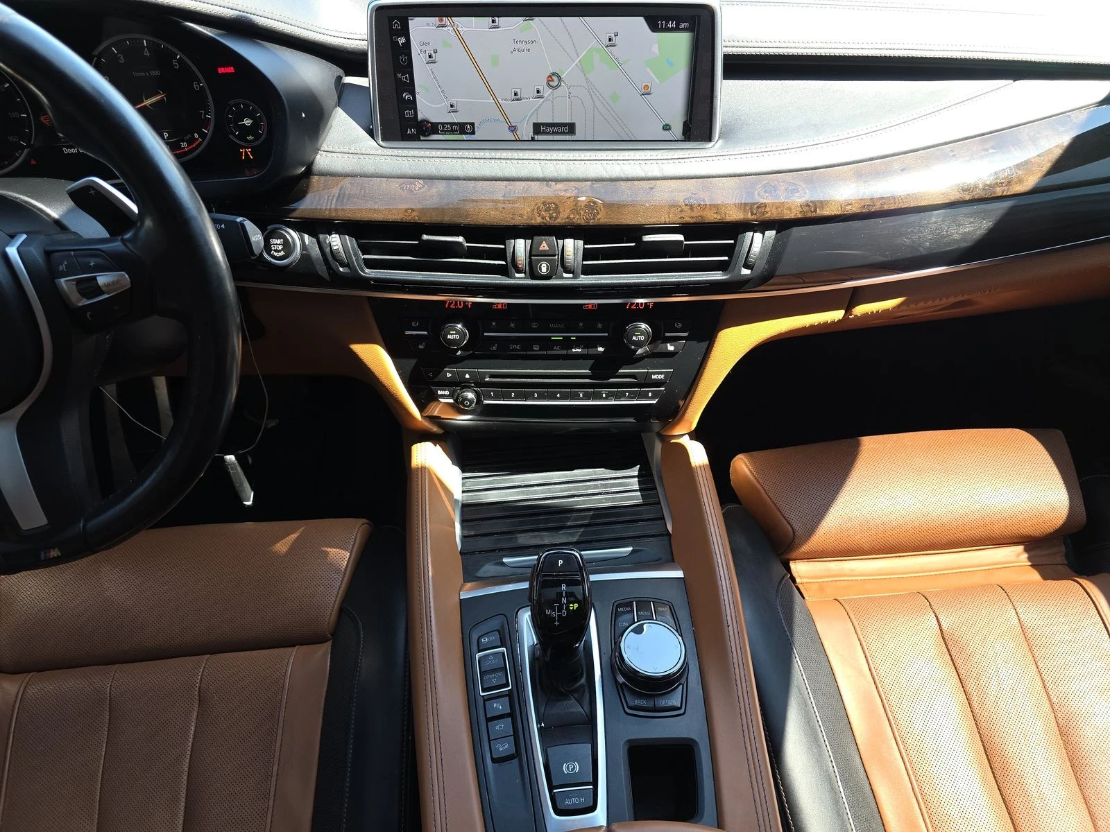 BMW X6 MPACK* ОБДУХ* B&O* 360* СЛ.ЛЕНТИ* HEADUP* М.ТОЧКА - изображение 9