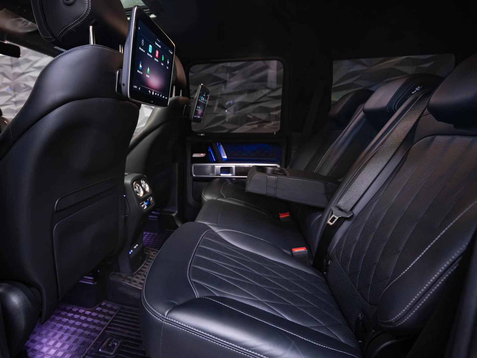 Mercedes-Benz G 63 AMG FACELIFT AMG ACTIVE RIDE CONTROL* 3XTV* 4D Burmest - изображение 10