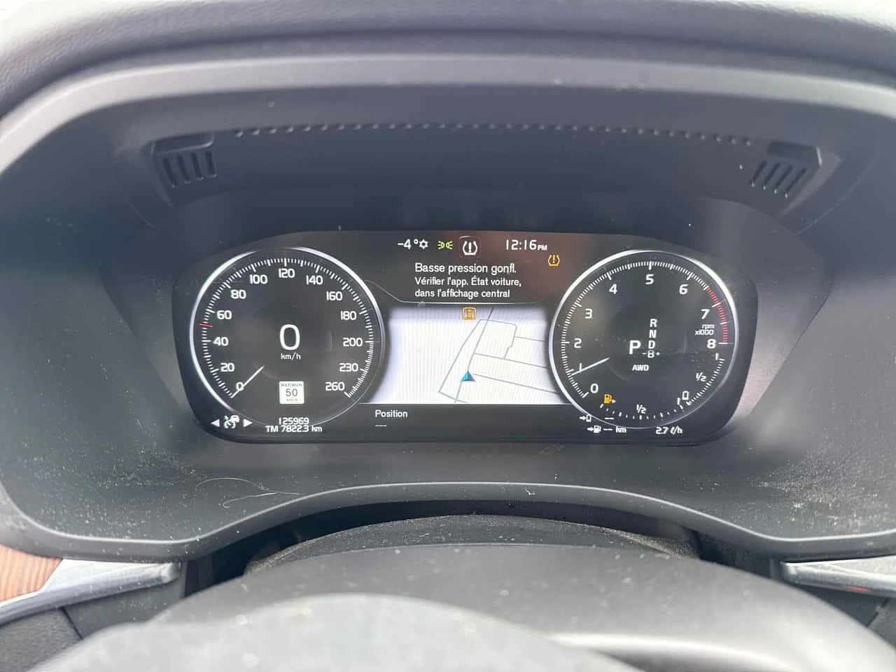 Volvo XC60 Inscription Expression  CARFAX, снимка 8 - Автомобили и джипове - 53734765