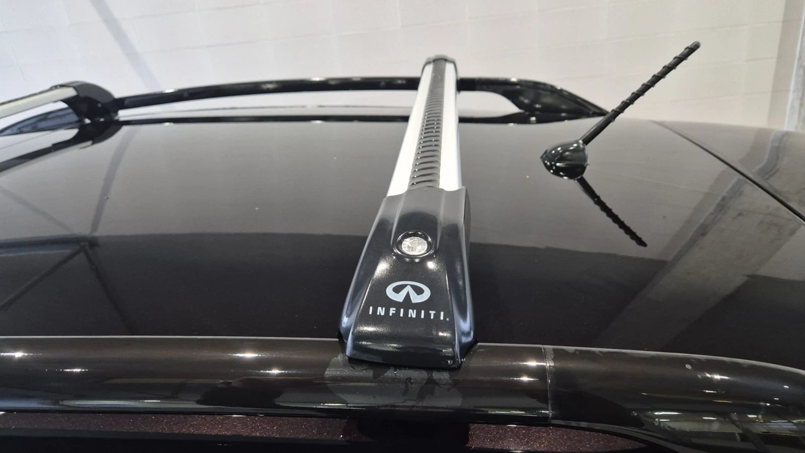 Infiniti QX70 S, снимка 11 - Автомобили и джипове - 53997785