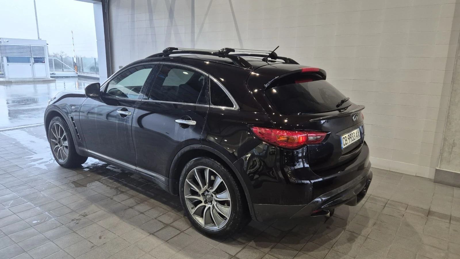 Infiniti QX70 S, снимка 7 - Автомобили и джипове - 53997785