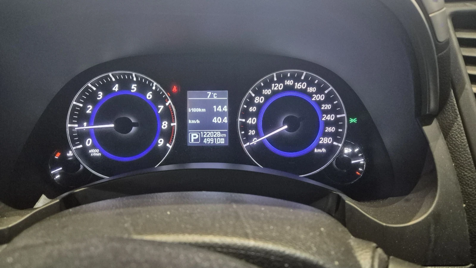 Infiniti QX70 S, снимка 17 - Автомобили и джипове - 53997785