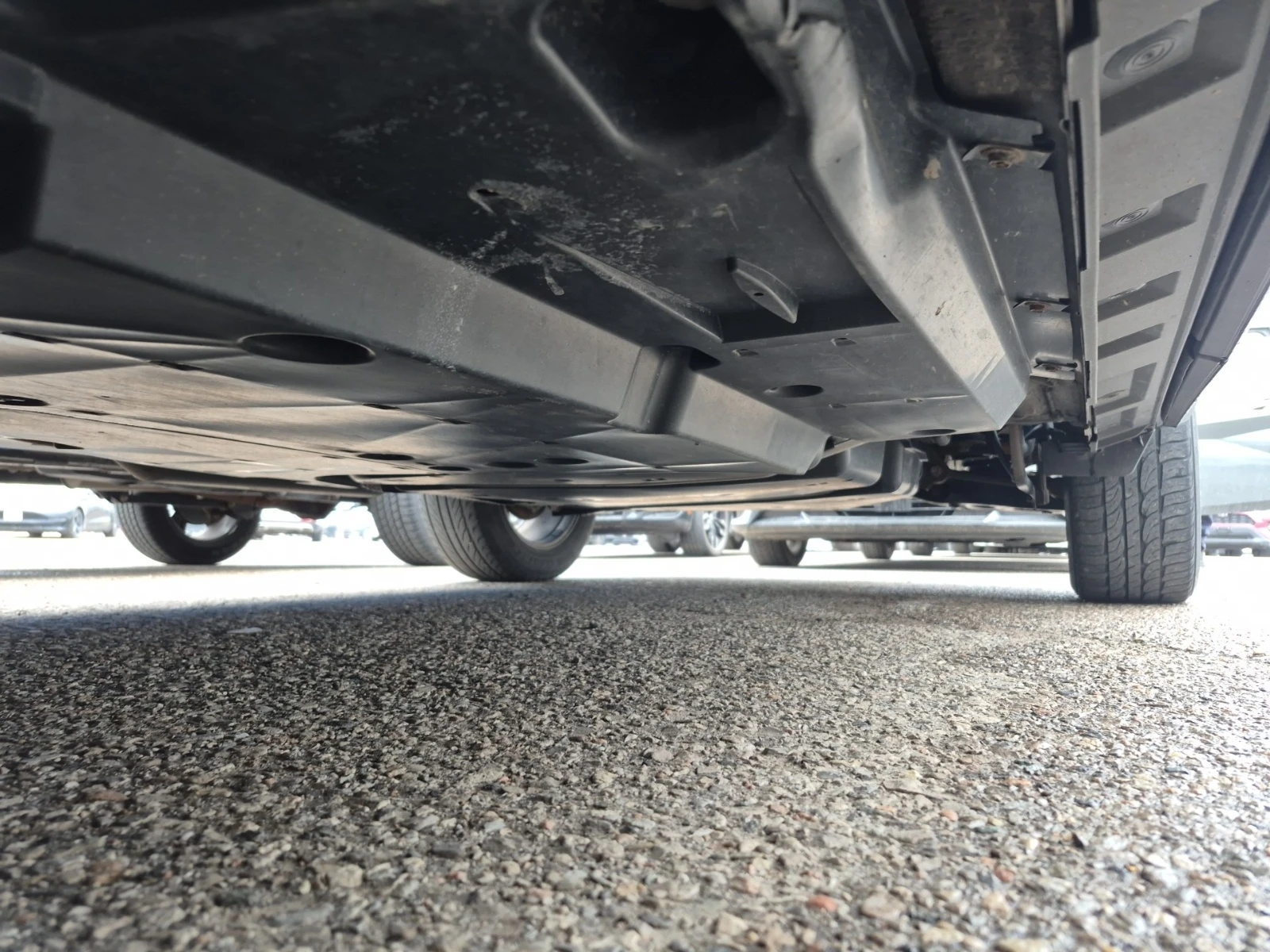 Toyota Rav4 HYBRID XLE * * CARFAX * * АВТО КРЕДИТ * * , снимка 9 - Автомобили и джипове - 54545153