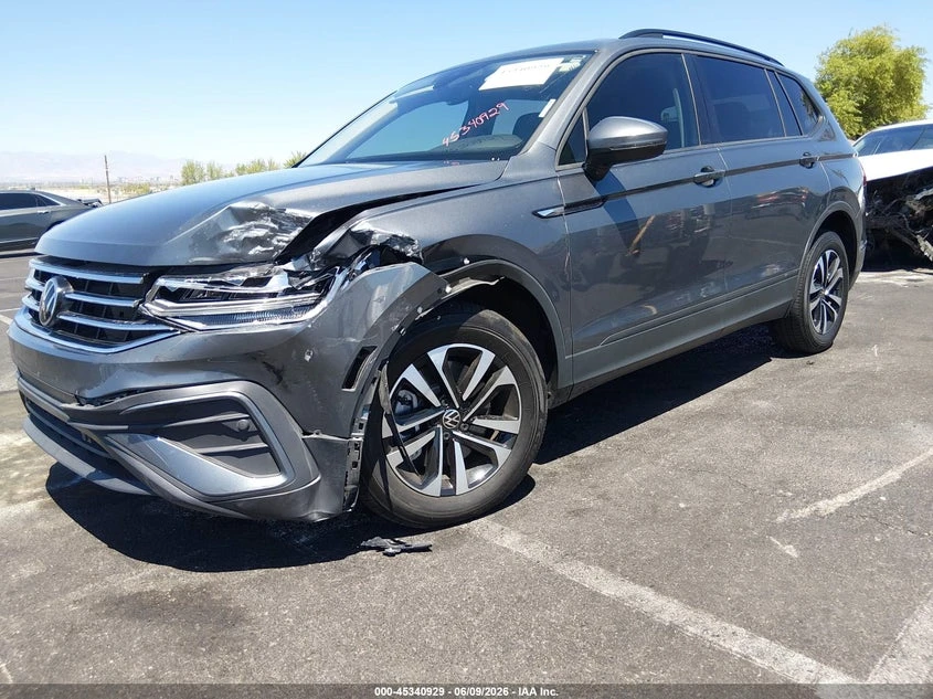 VW Tiguan 2.0L I-4 DI, DOHC, VVT, TURBO, 184HP Front Wheel | Mobile.bg � ����������� 2