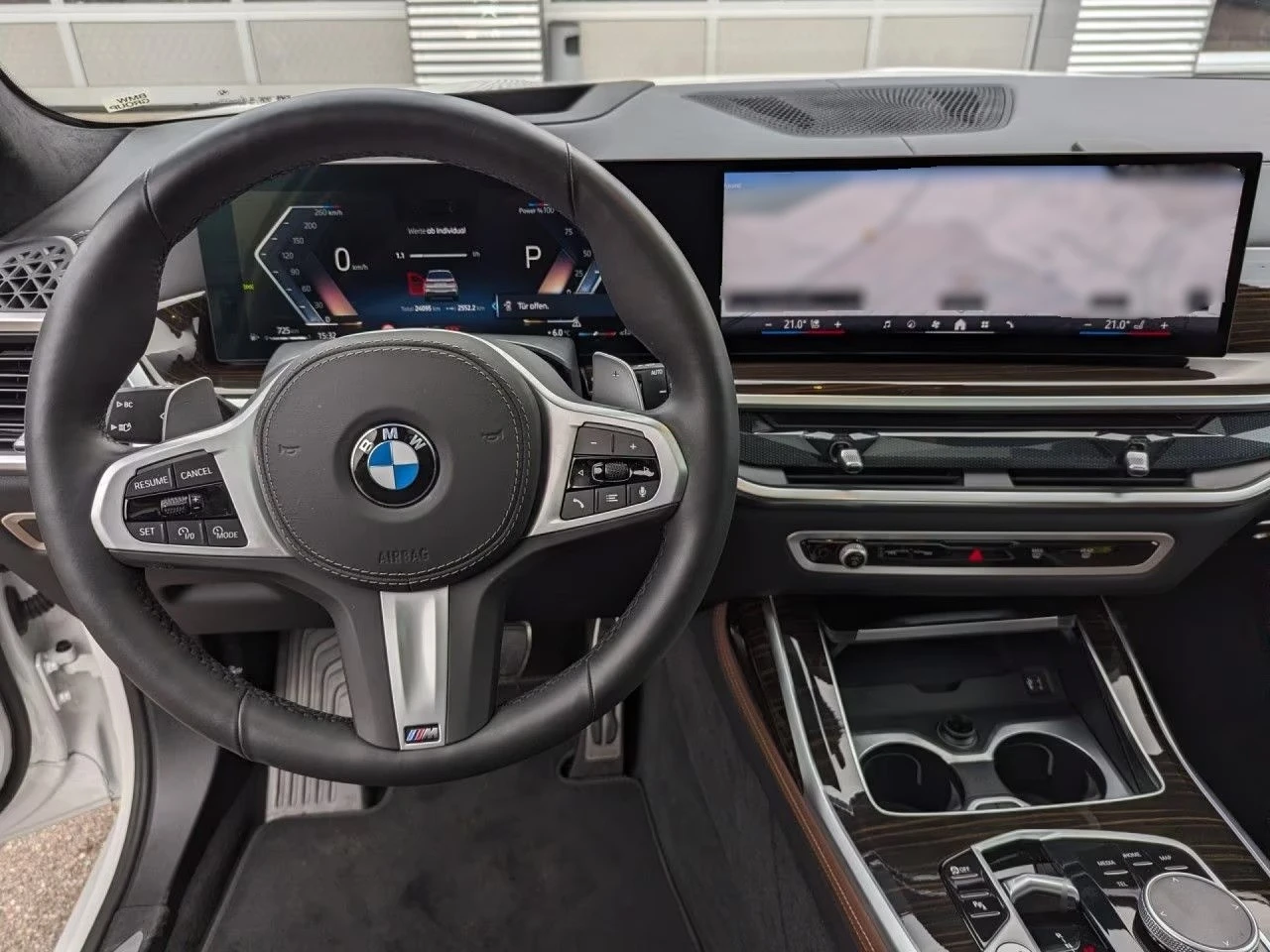 BMW X7 40i / M SPORT / HUD / 360 / H&K / SHADOW LINE /, снимка 11 - Автомобили и джипове - 55403259