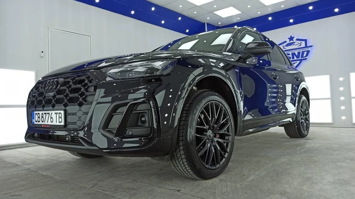 Audi Q5 45 tfsi full black optic, снимка 3 - Автомобили и джипове - 55676201