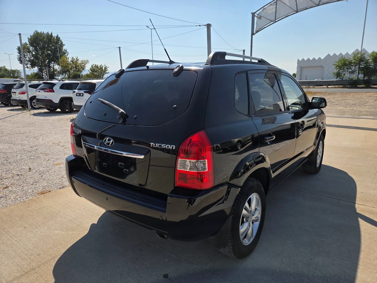 Hyundai Tucson 2.0i/ФАБРИЧНА ГАЗ BRC, снимка 3 - Автомобили и джипове - 56064108