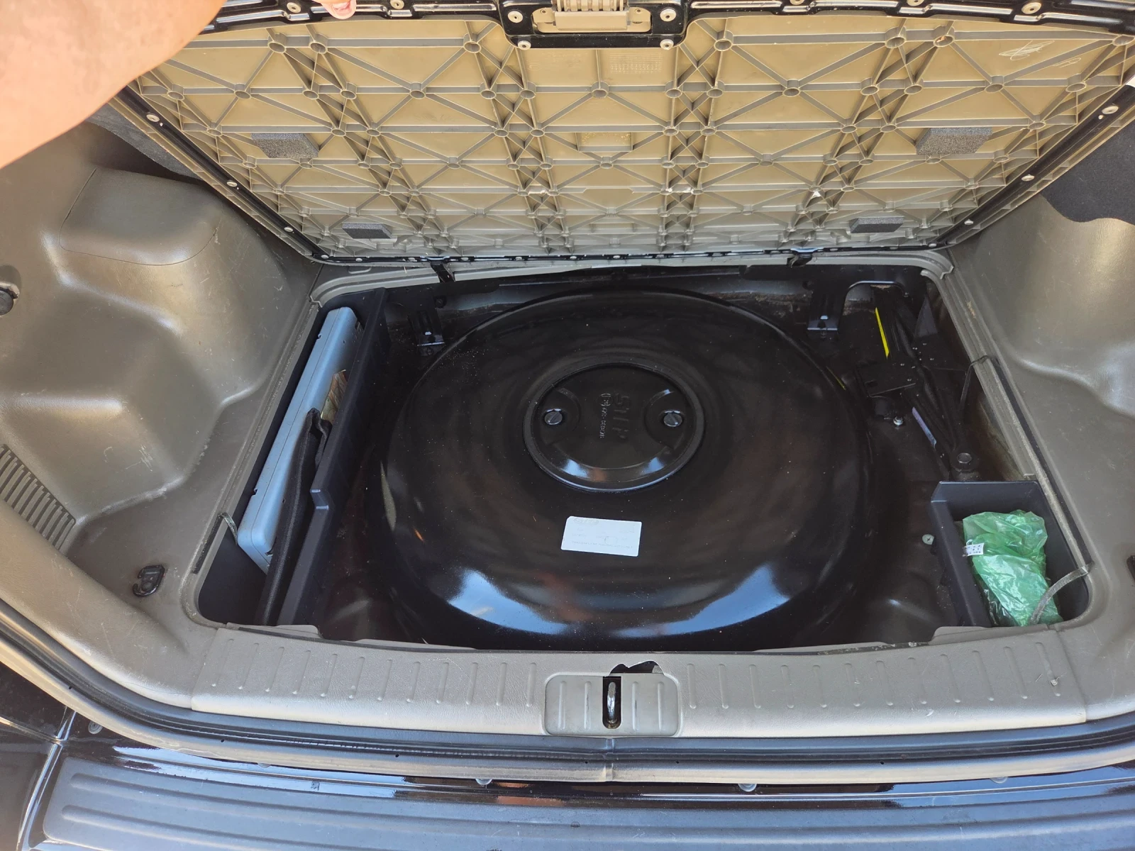 Hyundai Tucson 2.0i/ФАБРИЧНА ГАЗ BRC, снимка 10 - Автомобили и джипове - 56064108