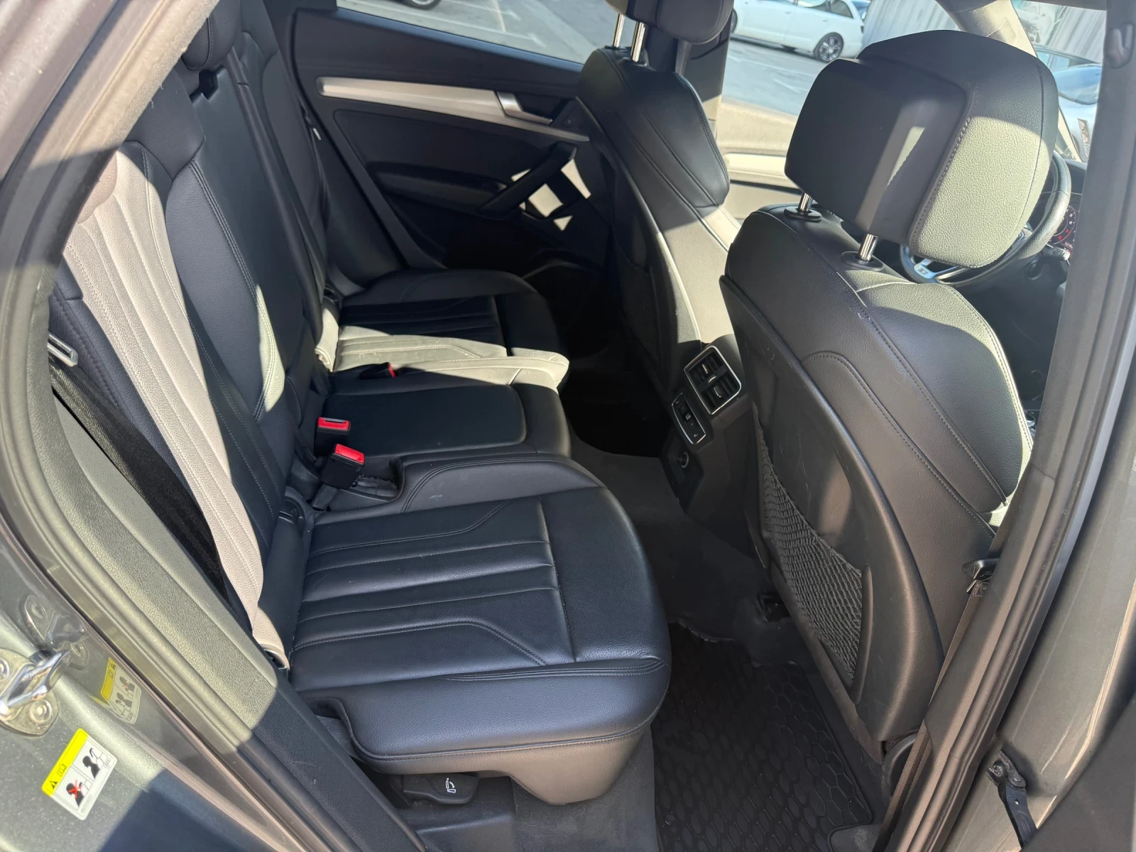 Audi Q5 2.0, снимка 5 - Автомобили и джипове - 56157875