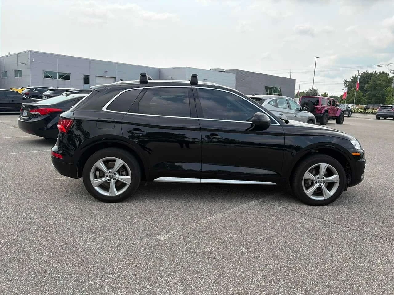 Audi Q5 * Progressiv * CARFAX * ОПЦИЯ ЗА ФИНАНСИРАНЕ, снимка 3 - Автомобили и джипове - 56273881