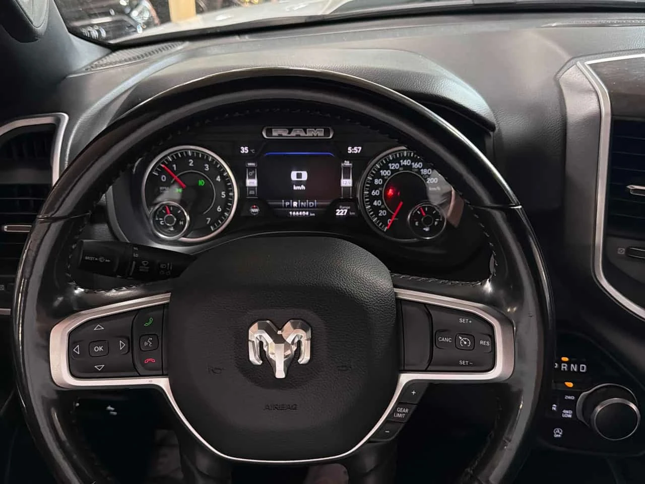 Dodge RAM 1500 * Big Horn * CARFAX * ����� �� ����������� | Mobile.bg � ����������� 11