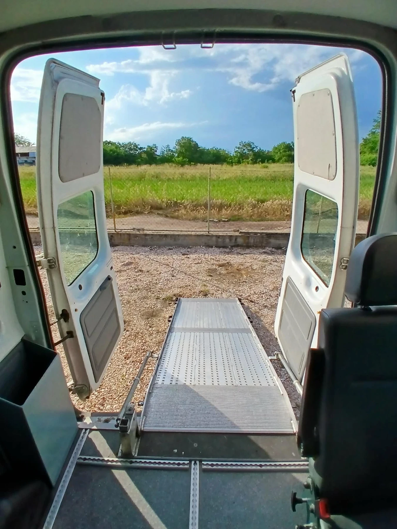 Ford Transit Ford Transit 8+ 1 инвалидна рампа , снимка 9 - Бусове и автобуси - 55126234