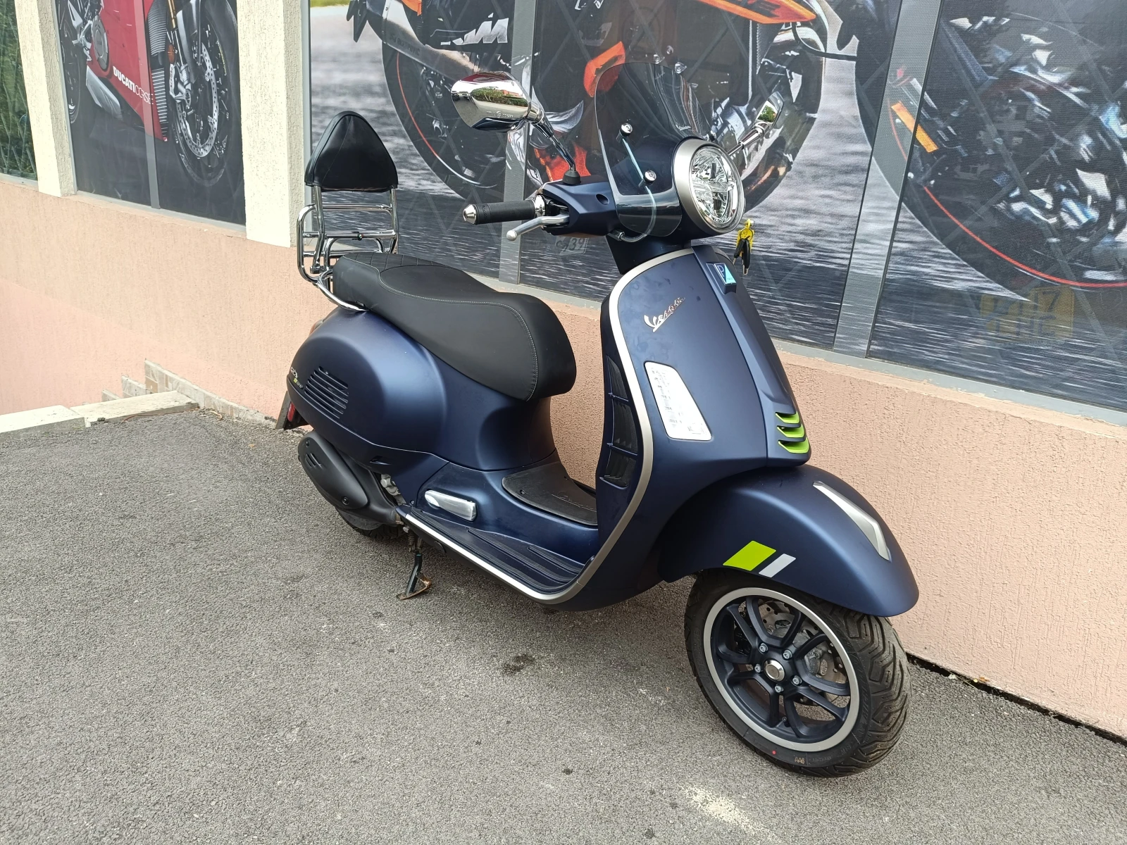 Vespa GTS 300 - изображение 2