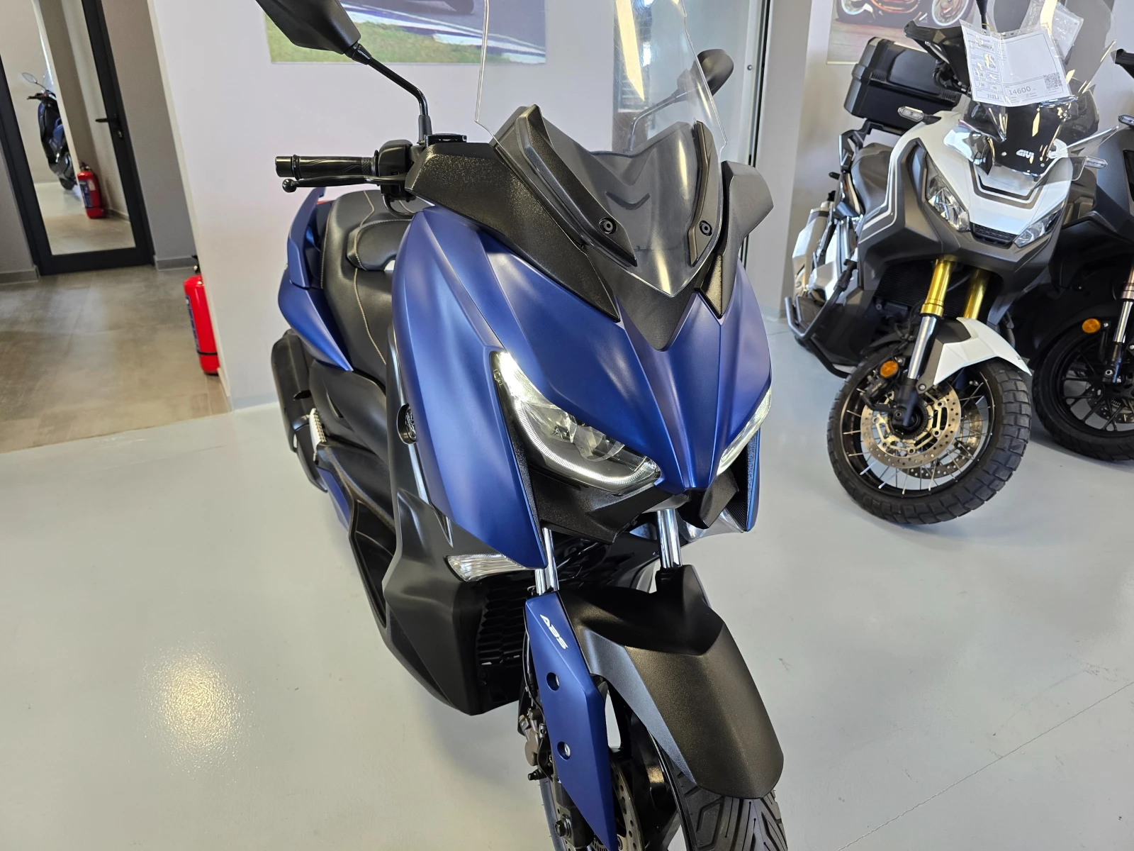Yamaha X-max 300ie, ABS-TCS, Ploini-вариатор! - изображение 10