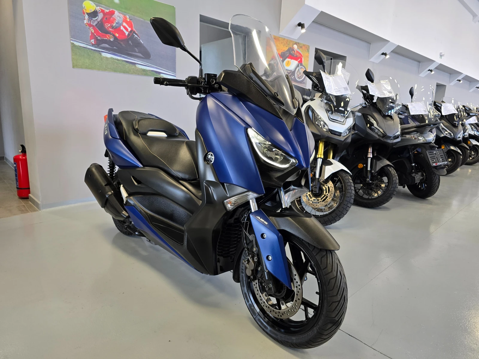 Yamaha X-max 300ie, ABS-TCS, Ploini-вариатор! - изображение 3