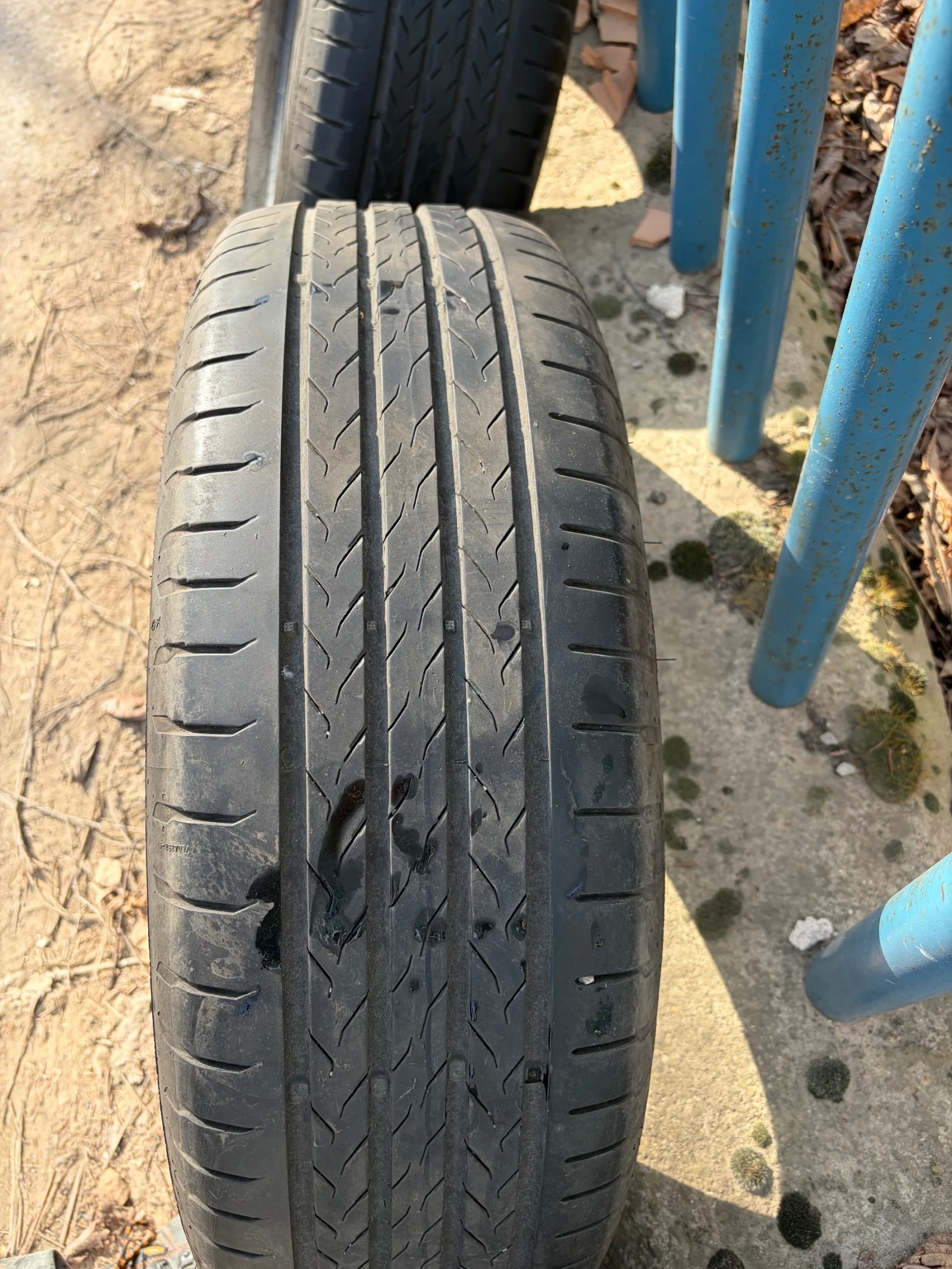 Гуми Летни 215/60R17, снимка 7 - Гуми и джанти - 53704606