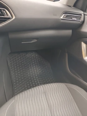 Peugeot 308, снимка 9
