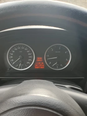 BMW 525 Е61, снимка 16