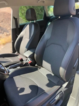 Seat Leon 2.0 TDI DSG FR, снимка 9