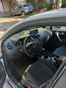 Renault Megane 2.0 / keyless LED clima Navi 2   | Mobile.bg    6