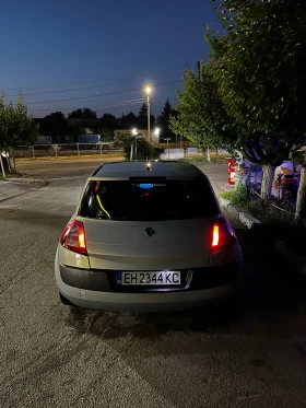 Renault Megane 2.0 / keyless LED clima Navi 2   | Mobile.bg    10