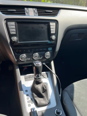 Skoda Octavia 2.0D 4x4 184кс / Швейцария, снимка 17
