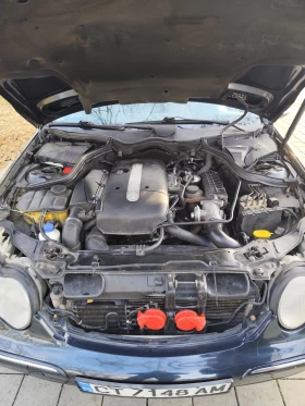 Mercedes-Benz 220 C 220 Avantgarde, снимка 11