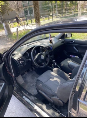 VW Golf - 1800 € / 3520.49 лв. - 30518409 2