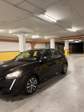 ����� �� �������� �� Peugeot 208 ������������