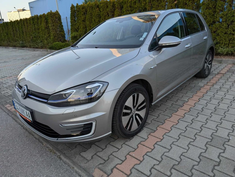 VW Golf, снимка 8 - Автомобили и джипове - 47326703