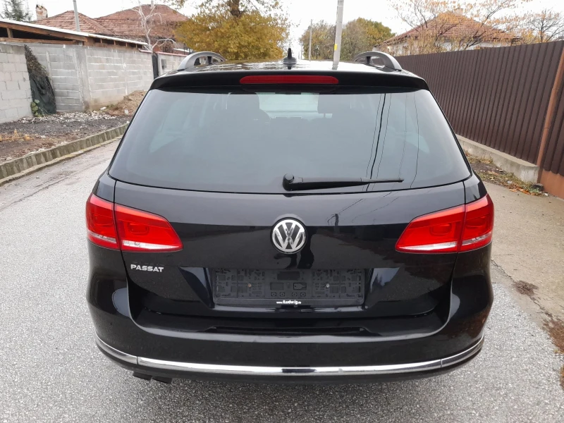 VW Passat 7  2.0 tdi  Нави, снимка 5 - Автомобили и джипове - 48007334