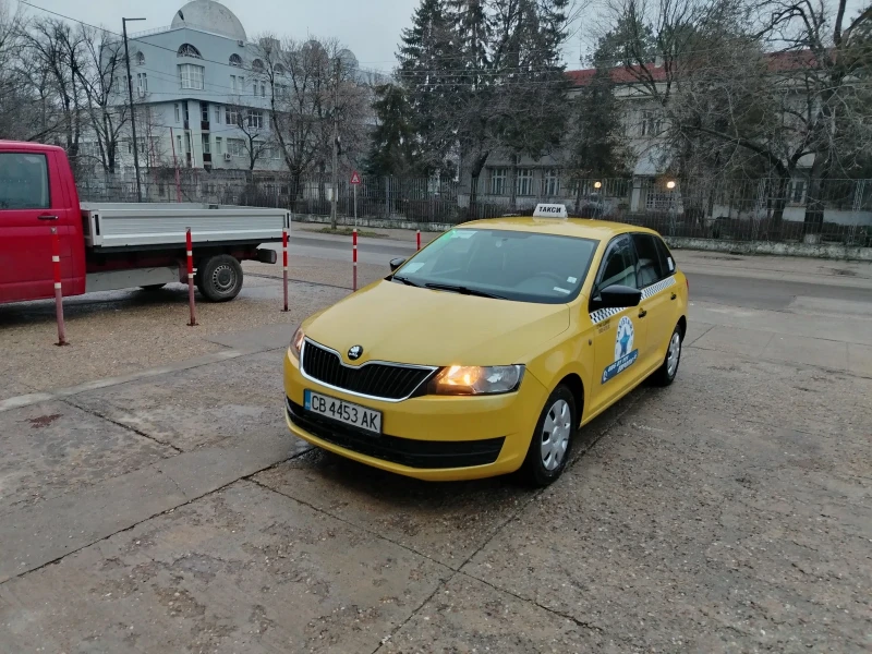 Skoda Rapid, снимка 2 - Автомобили и джипове - 48825991