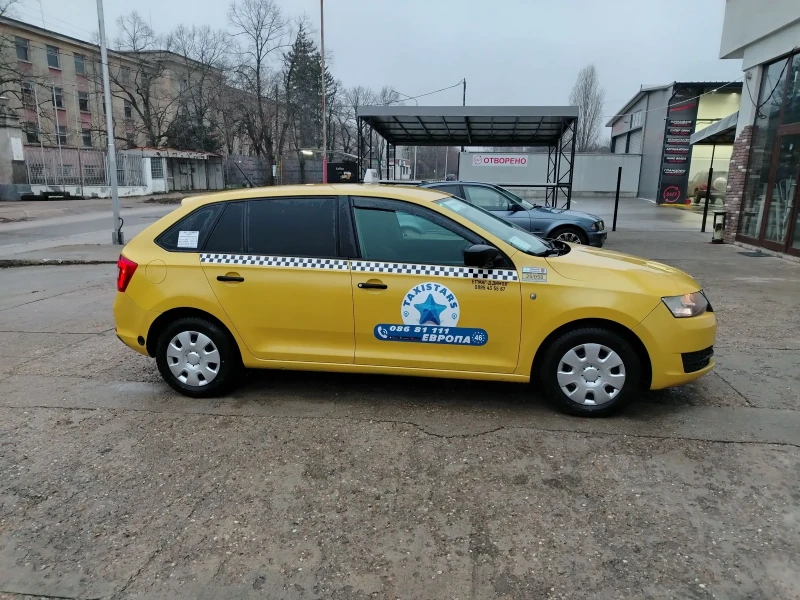 Skoda Rapid, снимка 5 - Автомобили и джипове - 48825991