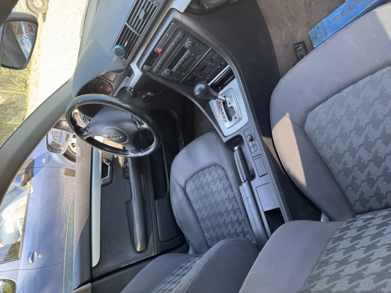 Audi A4 2.5 TDI 4x4, снимка 5 - Автомобили и джипове - 51886996