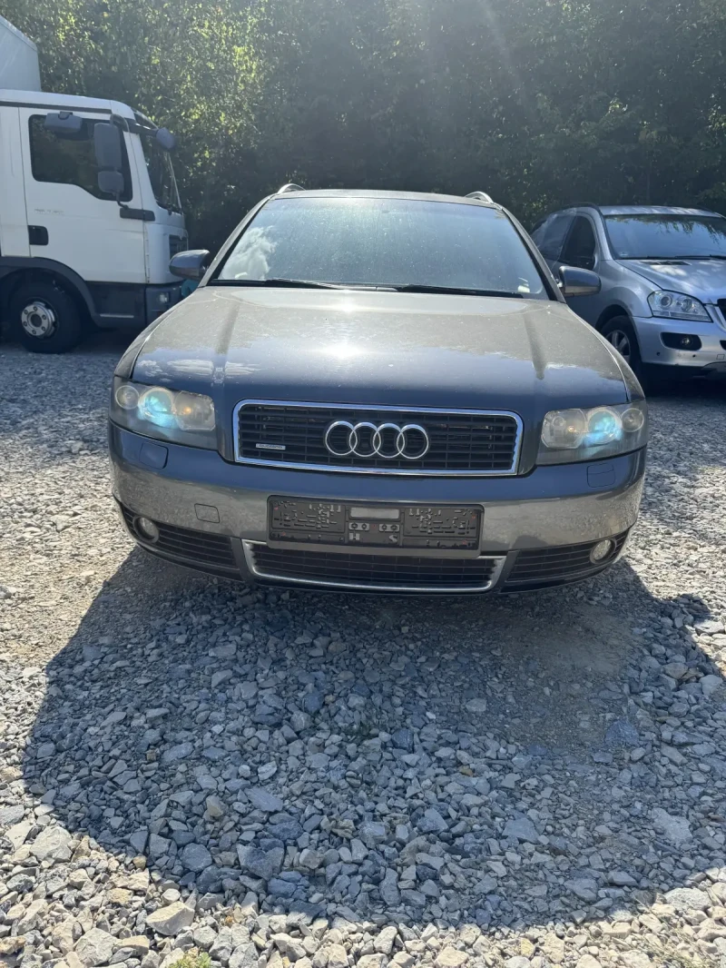 Audi A4 2.5 TDI 4x4, снимка 2 - Автомобили и джипове - 51886996