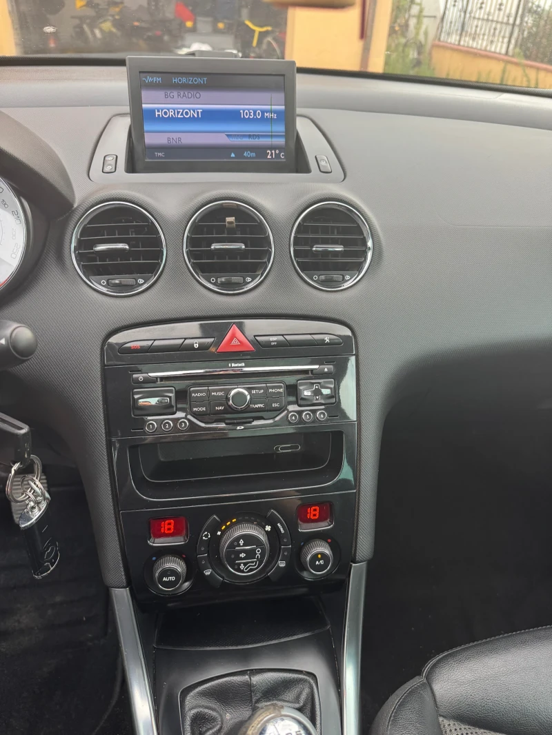 Peugeot 308 Sw Allure, снимка 12 - Автомобили и джипове - 52405331