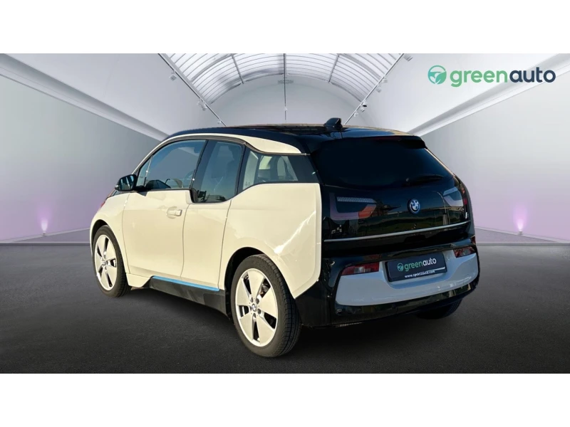 BMW i3 120 Ah Термопомпа, Месечна вноска от 616 лв., снимка 2 - Автомобили и джипове - 52483052