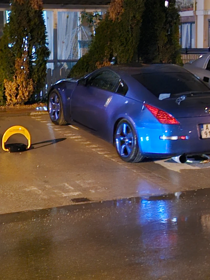 Nissan 350z, снимка 13 - Автомобили и джипове - 52508276