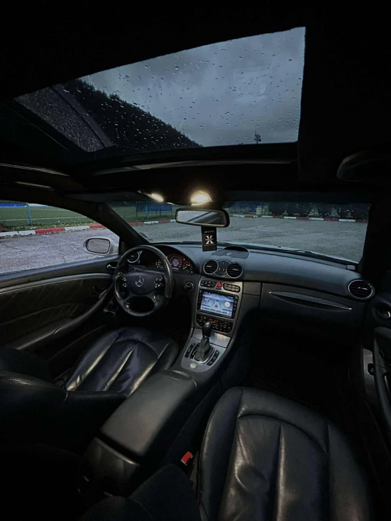 Mercedes-Benz CLK 500, снимка 5 - Автомобили и джипове - 52517874
