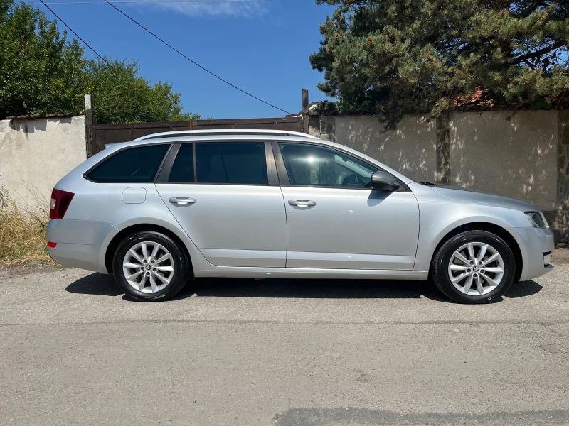 Skoda Octavia 2.0D 4x4 184кс / Швейцария, снимка 13 - Автомобили и джипове - 52518460
