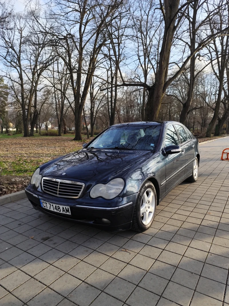 Mercedes-Benz 220 C 220 Avantgarde
