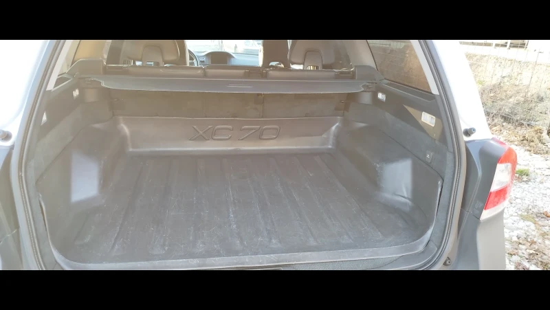 Volvo Xc70, снимка 7 - Автомобили и джипове - 52854897