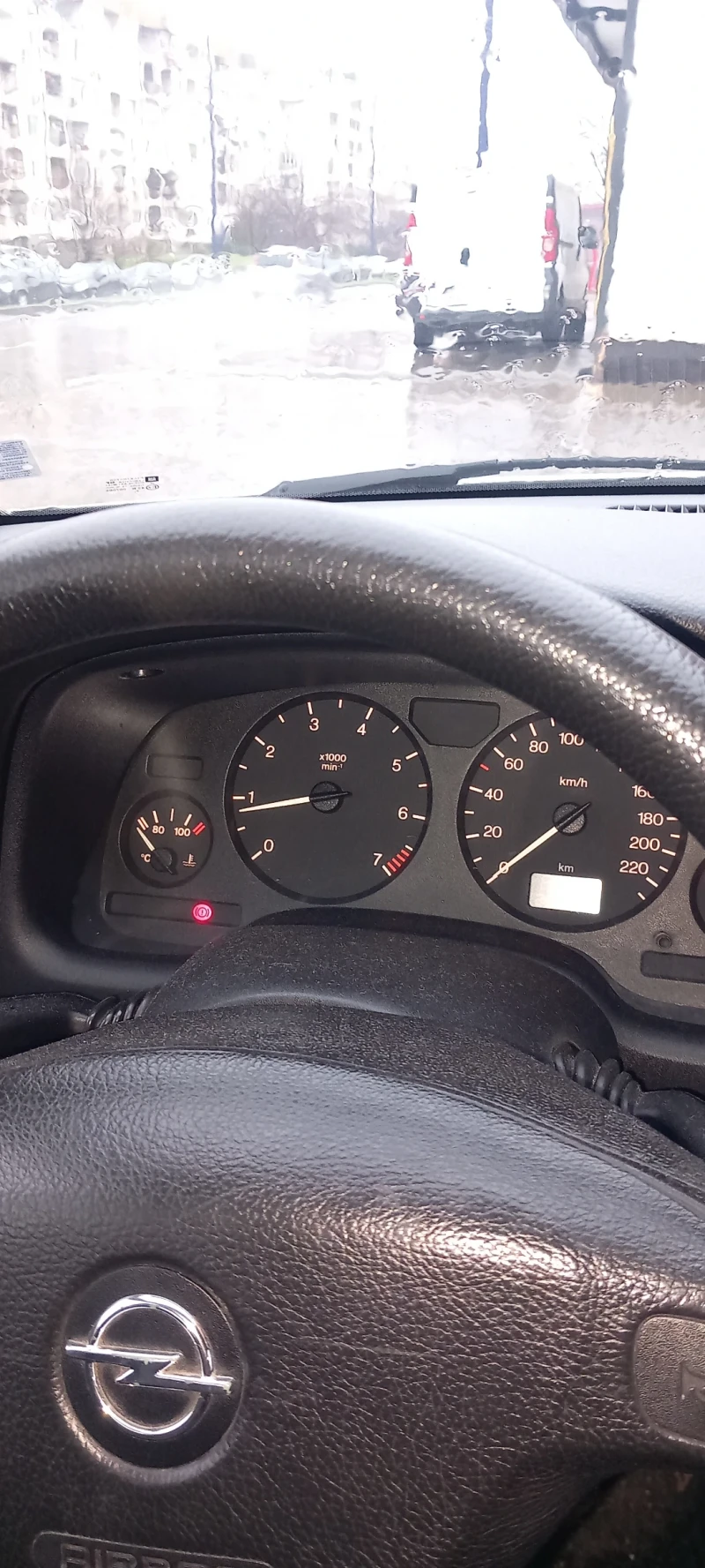 Opel Astra, снимка 7 - Автомобили и джипове - 52919784