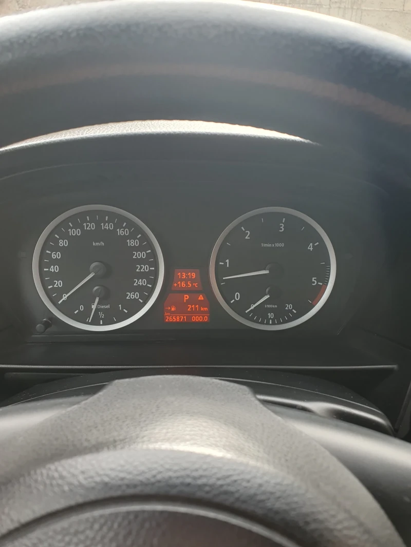 BMW 525 Е61, снимка 16 - Автомобили и джипове - 53596345