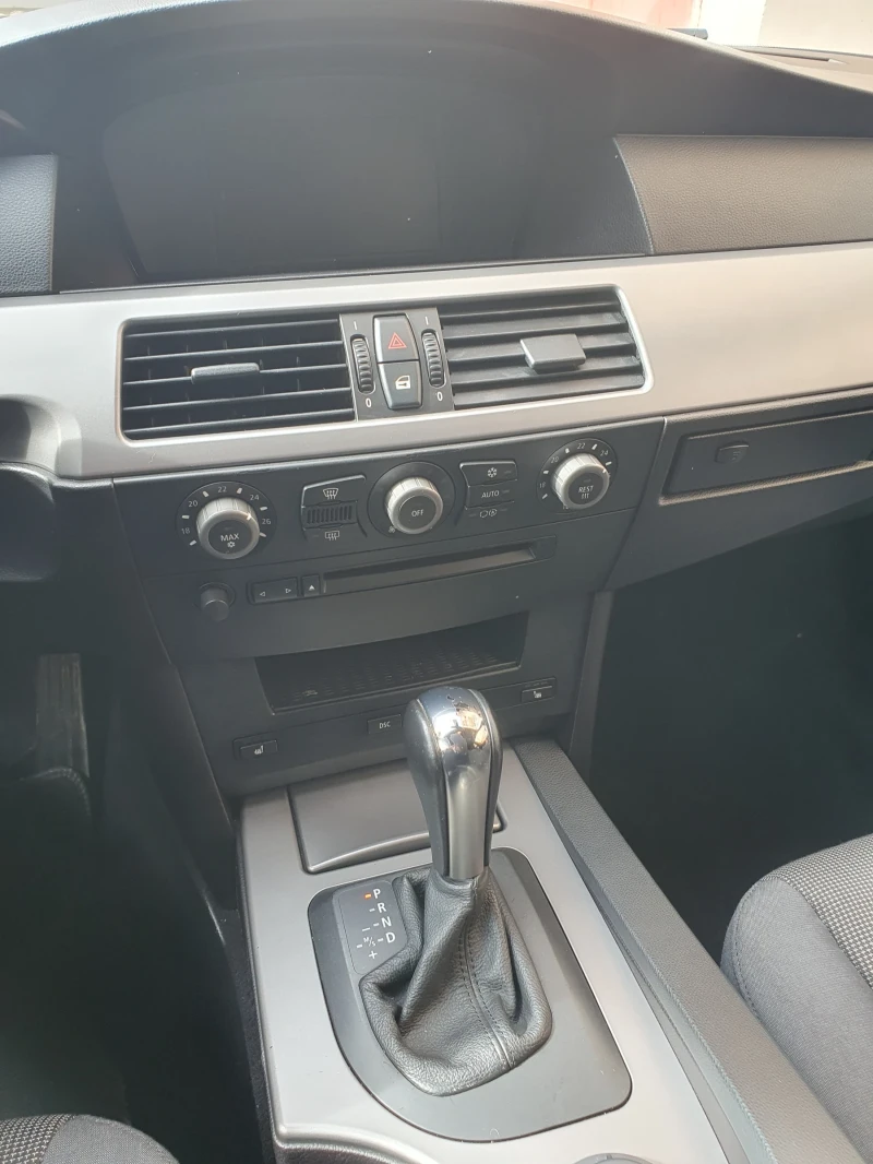 BMW 525 Е61, снимка 13 - Автомобили и джипове - 53596345