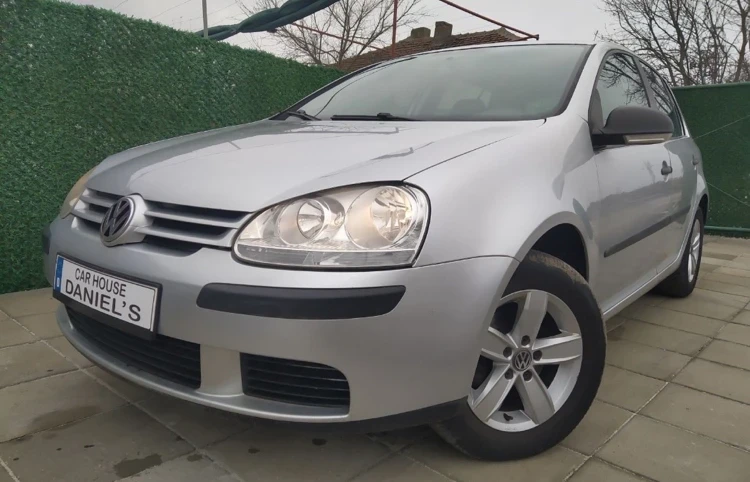 VW Golf 1.9 TDI Clima, снимка 4 - Автомобили и джипове - 46156194